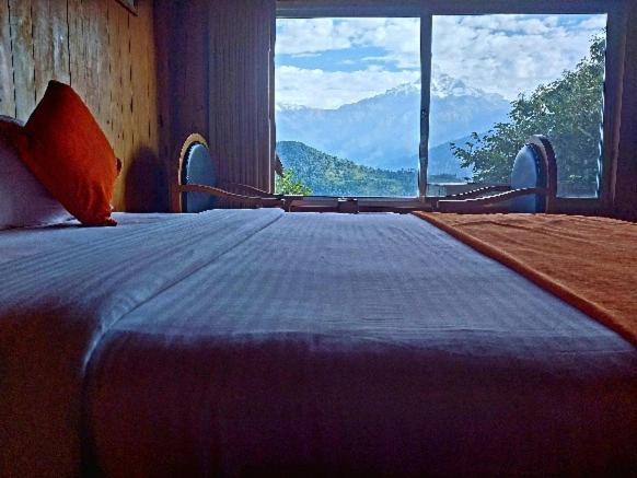 Himalayan Deurali Resort Pokhara Kültér fotó