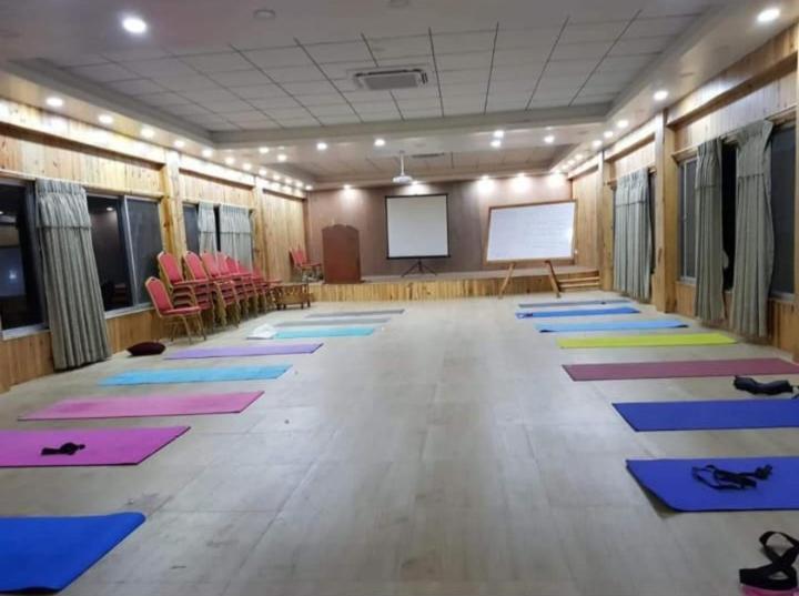 Himalayan Deurali Resort Pokhara Kültér fotó