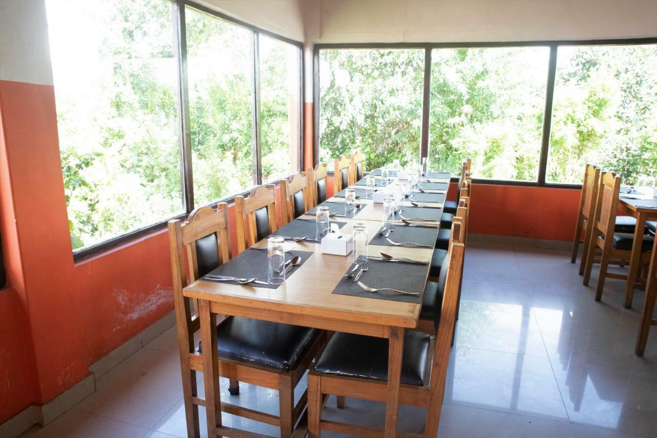 Himalayan Deurali Resort Pokhara Kültér fotó